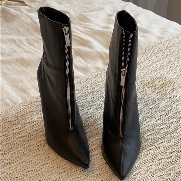 Pointed toe stiletto booties - Picture 3 of 7